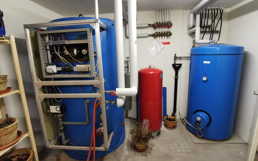 Altes Heizungssystem: Elektro Altes Heizungssystem: Elektro